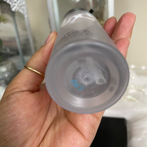 MAC PRE+PRIME FIX+BRUME FIXANTE/REFRAICHISSANTE 3.4 Fl oz/100mL - Picture 5 of 8